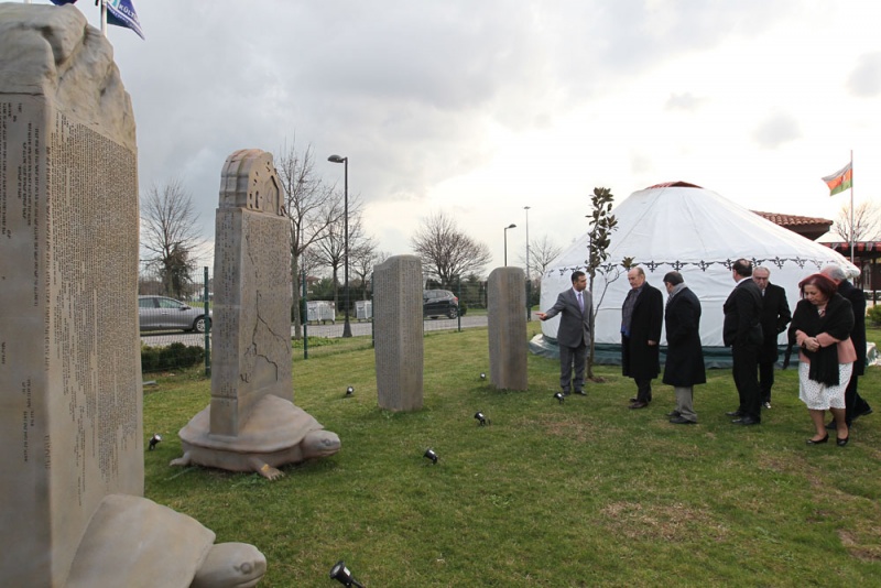 Блог - asaubota: Стамбулдағы Түркі Әлемі Мәдениет Орталығында музей үйлер ашылды