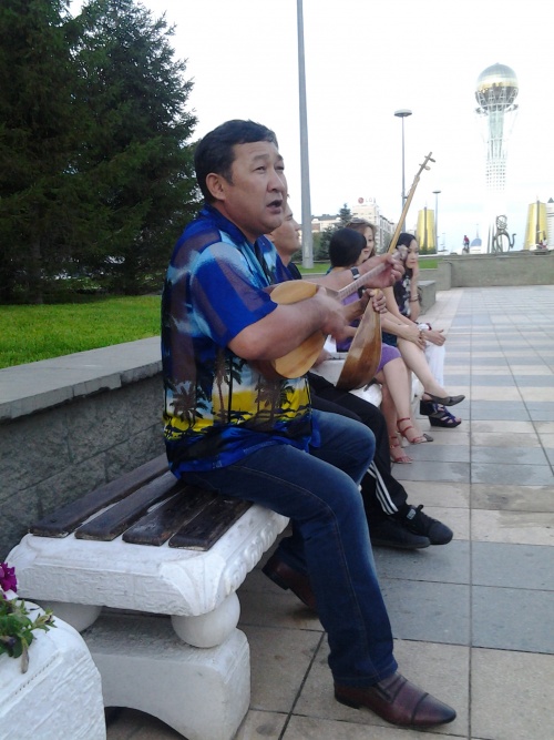 Блог - aza: Домбыра PARTY Астана - 25.07.2013. Қонақкәде фотоесебі.
