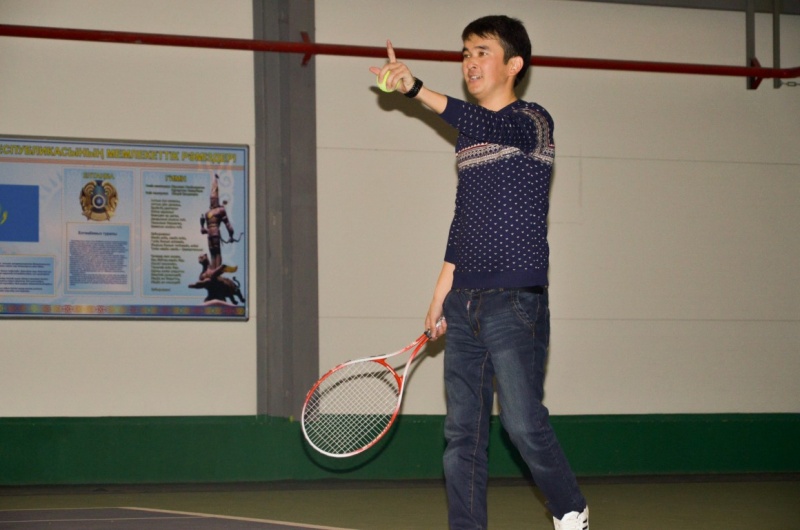 Керек тілші: Үлкен теннис - ойын және спорт