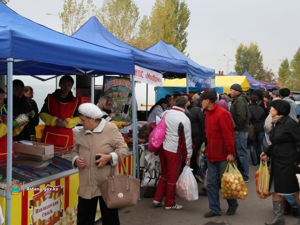 Астана жаңалықтары: Ауылшаруашылық өнімдерінің жәрмеңкесі маусымы ашылды