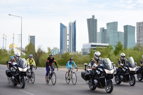 Астана жаңалықтары: Астанада велошеруге 2000 астам адам қатысты