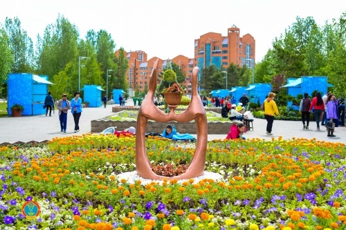 Астана жаңалықтары: Астанада гүлдер фестивалі өтуде