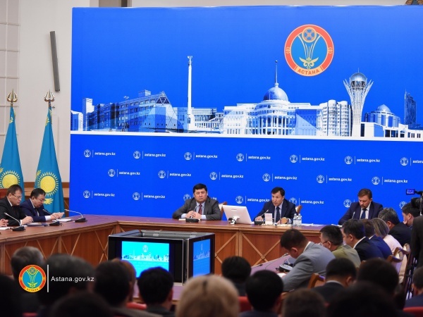 Астана жаңалықтары: Ә. Жақсыбеков: Халықпен байланыс барынша тығыз әрі сенімді болуы тиіс